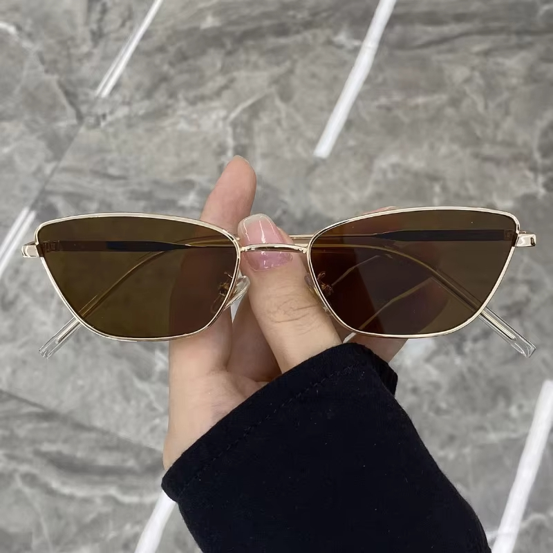 Fashion Cat Eye Sunglasses for - Metal Photo Panel 评论和价格